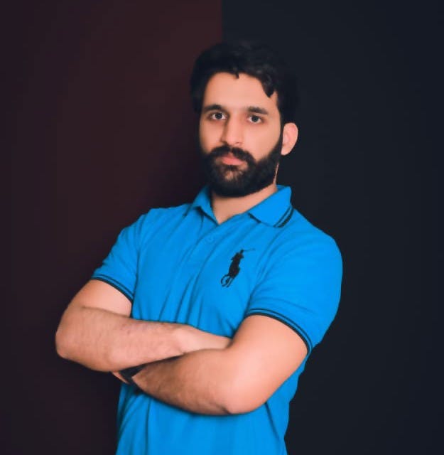 Haris Khan Front-End Developer